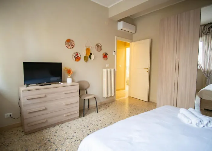 Vatican Comfortable 5 Bedroom Flat - 6 Min Metro A By Orpi Rent * Rom