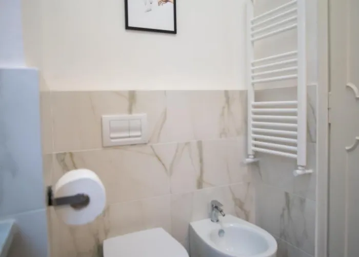 Vatican Comfortable 5 Bedroom Flat - 6 Min Metro A By Orpi Rent Apartment Rom